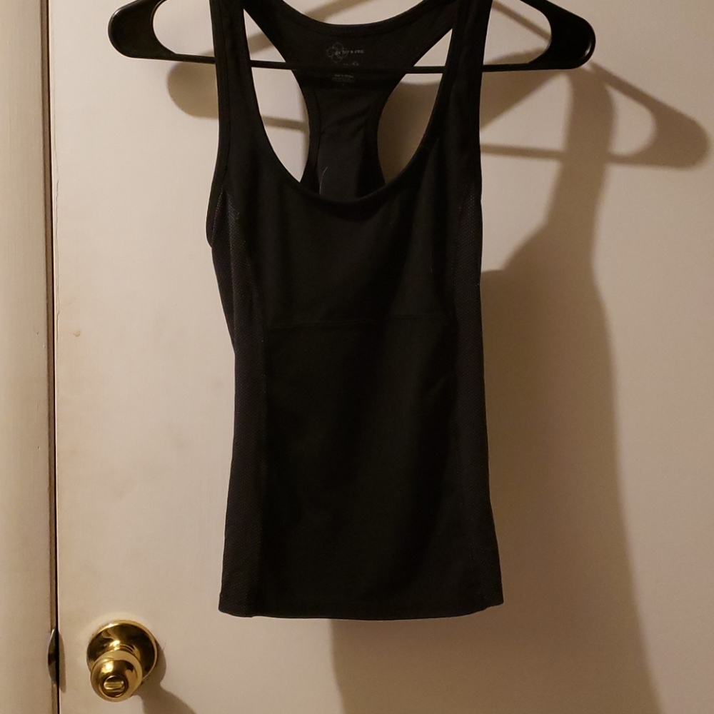 Black Old Navy work out shirt